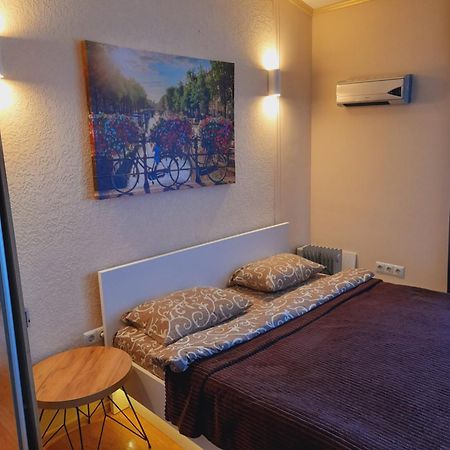 Studio Apartments In Center Mini 5 Поверх Без Ліфту Iwano-Frankiwsk Zimmer foto